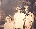 L to R: Doris Beatrice, Sarah Lee and Margaret Lucille Hodge